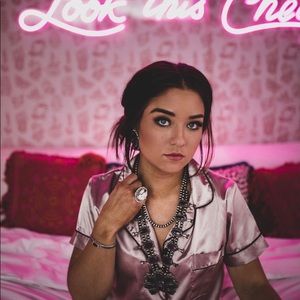 Meet your Posher, Haley